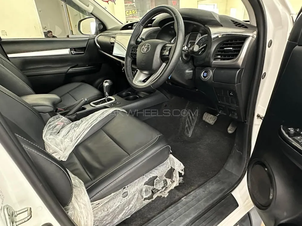 Toyota Hilux 2022 for Sale in Sargodha Image-1