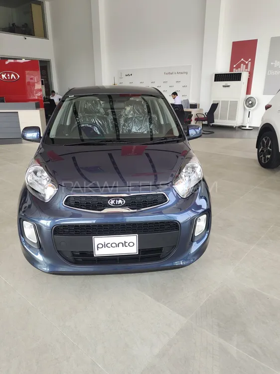 KIA Picanto 1.0 MT 2023 for sale in Lahore | PakWheels