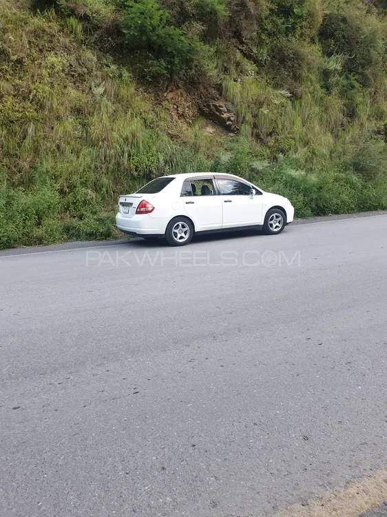 Nissan Tiida 2007 for Sale in Haripur Image-1