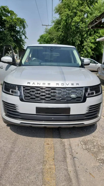 Range Rover Vogue 2018 for Sale in Islamabad Image-1
