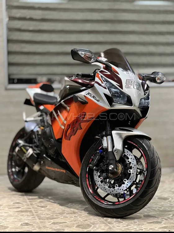 Honda CBR 1000RR 2012 for Sale Image-1