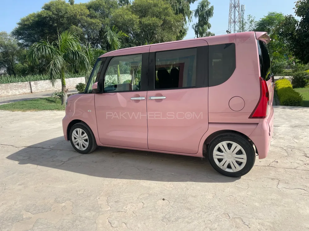 Daihatsu Tanto 2020 for Sale in Gujranwala Image-1
