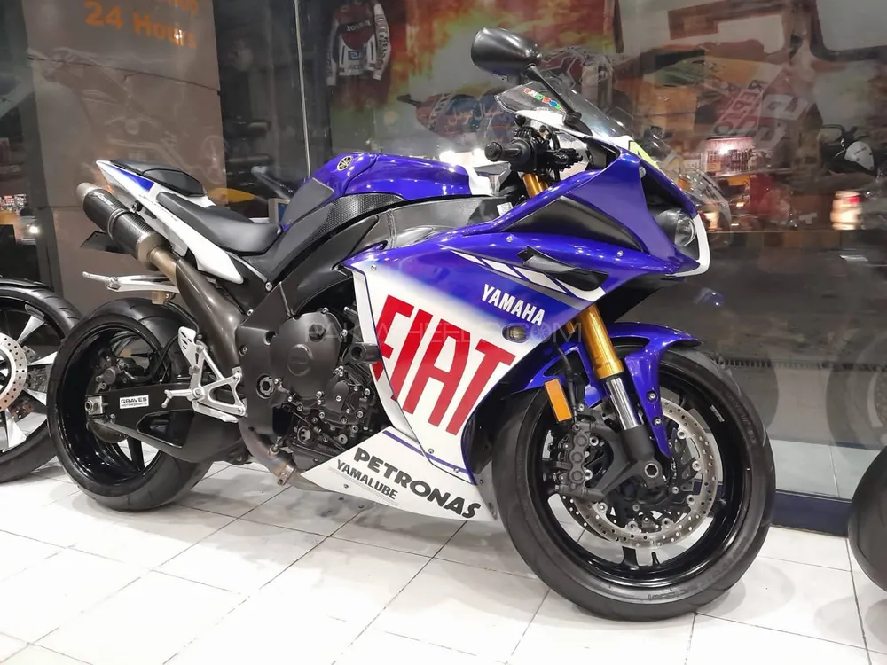 2010 yamaha yzf r1 for sale