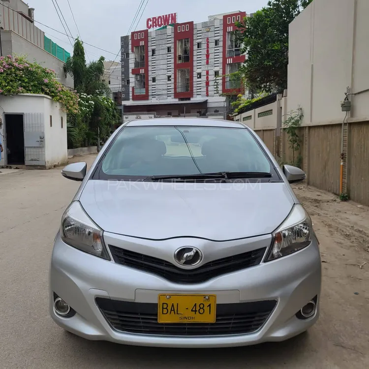 Toyota Vitz F 1.0 2012 for sale in Karachi | PakWheels