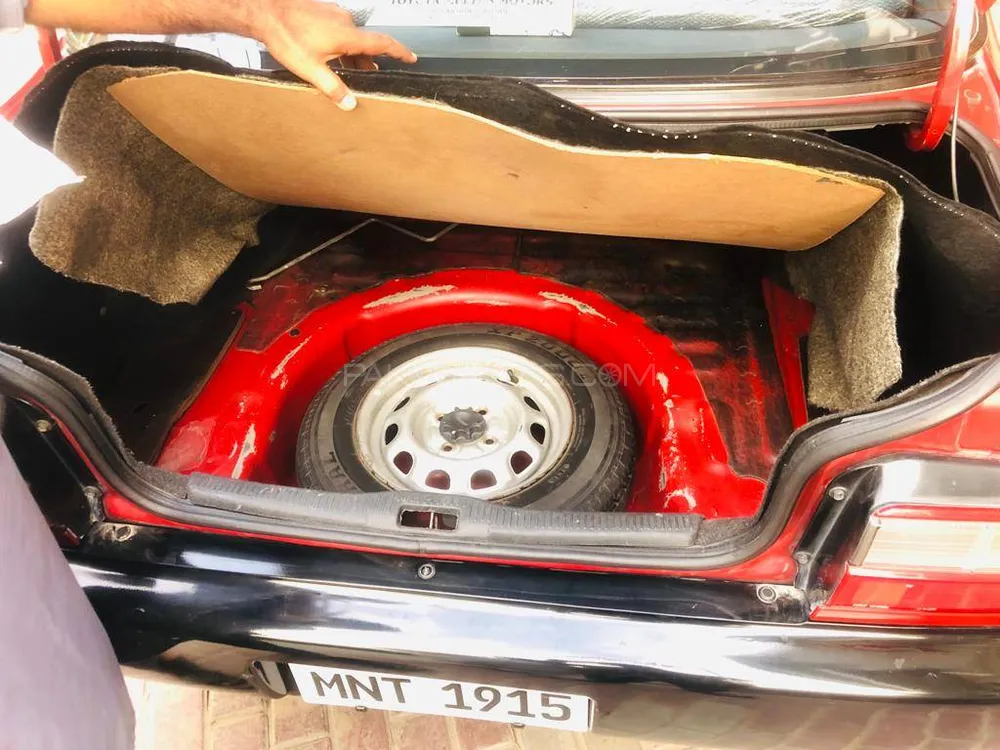 Toyota Corolla 1995 for Sale in Multan Image-1