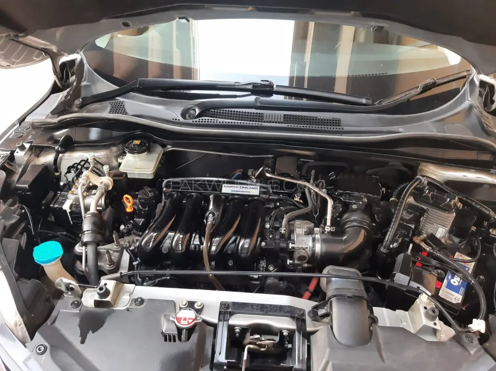 Honda Vezel 2020 for Sale in Sialkot Image-1