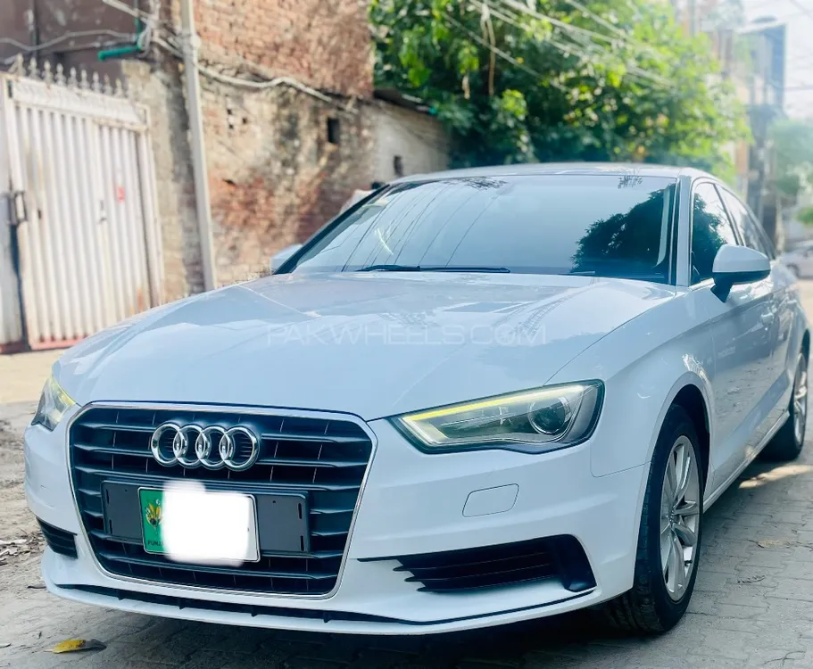 آوڈی اے 3 2015 for Sale in لاہور Image-1
