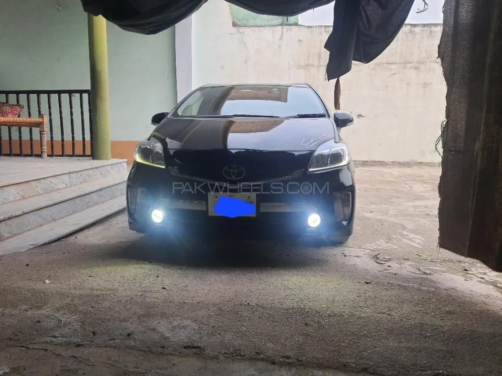 Toyota Prius 2013 for Sale in Swabi Image-1