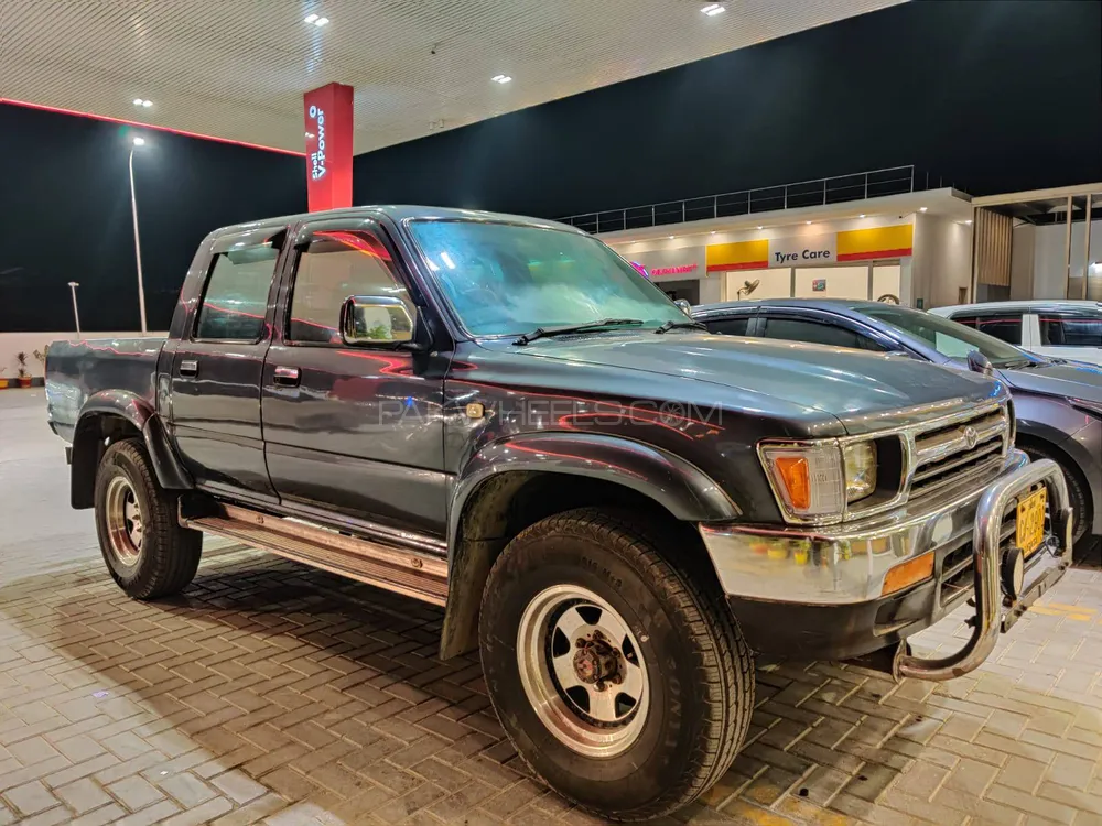 Toyota Hilux Double Cab 1993 for sale in Karachi PakWheels