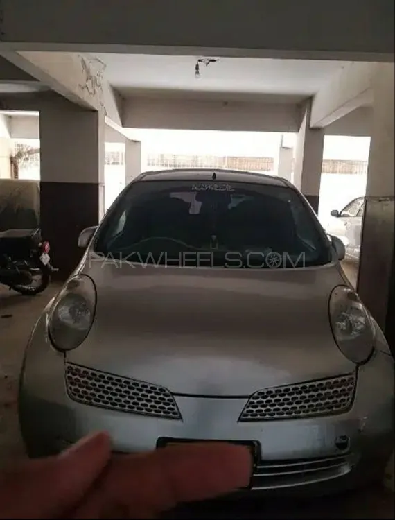 Nissan March 2004 for sale in Karachi