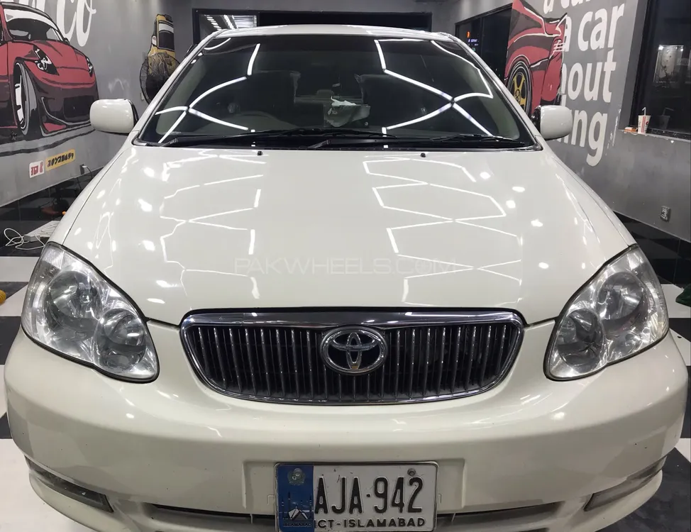 Toyota Corolla 2004 for Sale in Peshawar Image-1