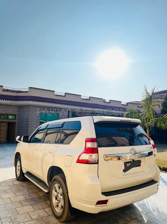 Toyota Prado 2016 for Sale in Peshawar Image-1