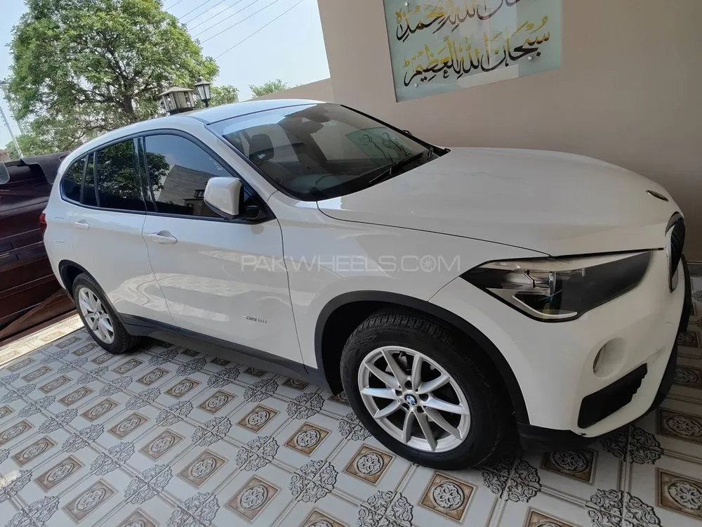 BMW / بی ایم ڈبلیو X1  2017 for Sale in فیصل آباد Image-1