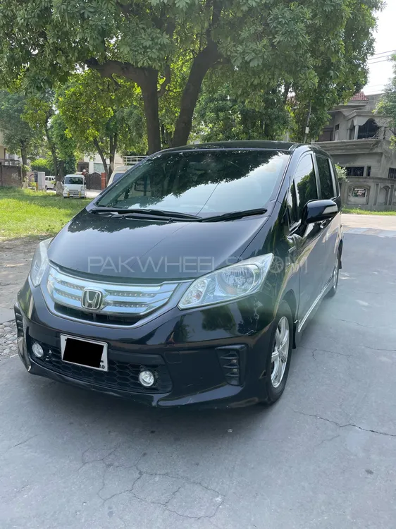 Honda Freed 2012 for Sale in Gujranwala Image-1