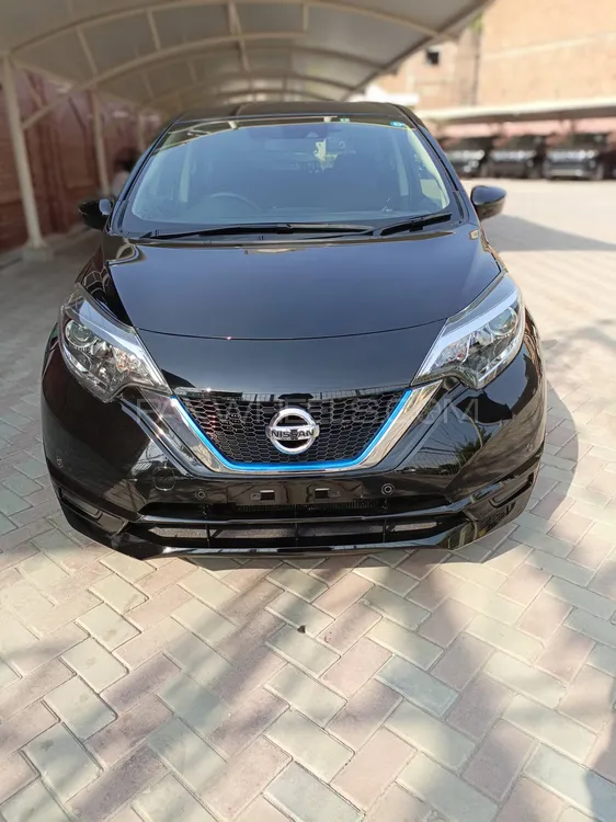 Nissan Note 2020 for Sale in Lahore Image-1