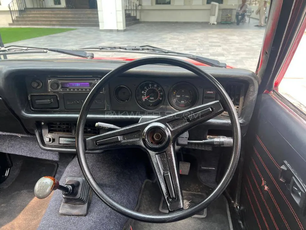 Toyota Corolla 1976 for Sale in Lahore Toyota Corolla 1976 for Sale in Lahore Image-14