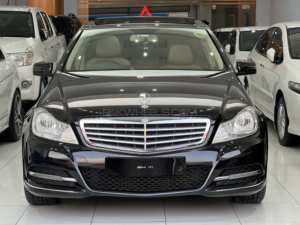 Mercedes Benz C Class 2013 for Sale in Peshawar Image-1