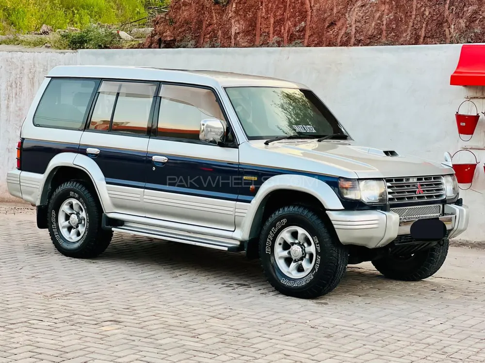Mitsubishi Pajero 1992 for Sale in Faisalabad Image-1