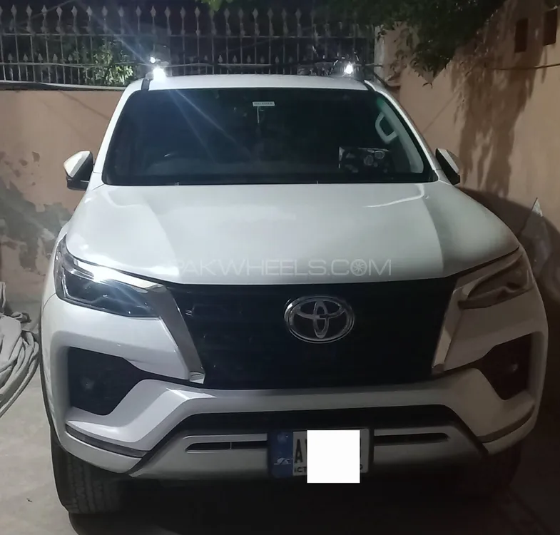 Toyota Fortuner 2021 for Sale in Sargodha Image-1