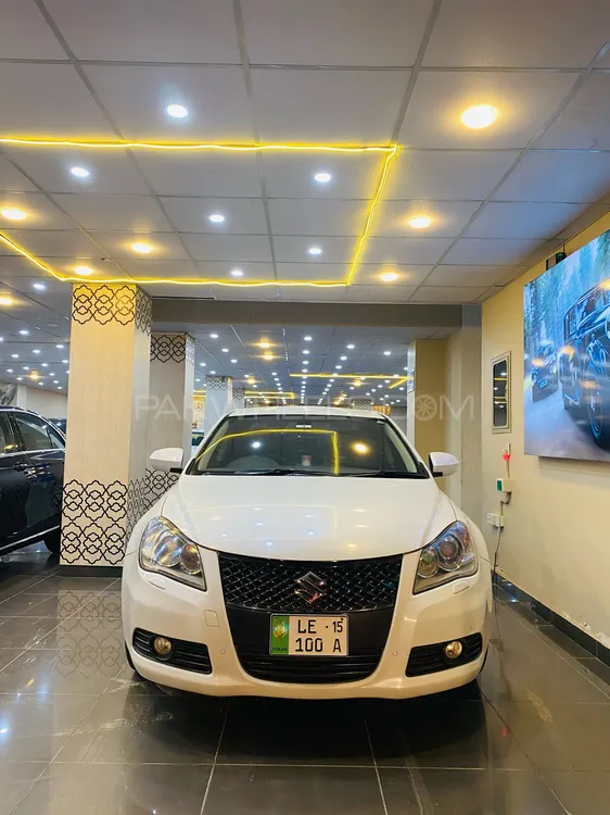 Suzuki Kizashi 2015 for Sale in Lahore Image-1