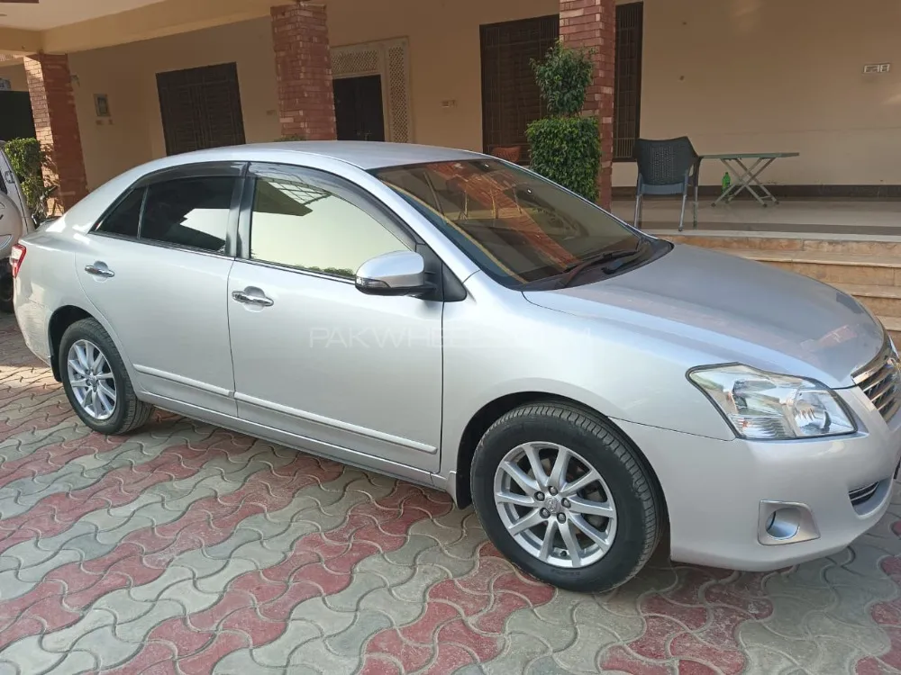 Toyota Premio 2014 for Sale in Multan Image-1