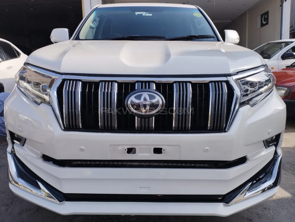 Toyota Prado 2013 for Sale in Multan Image-1