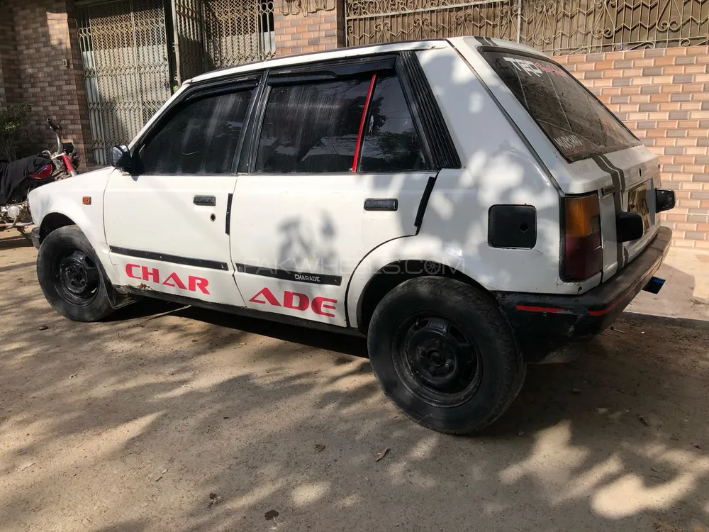 Daihatsu Charade 1983 for Sale in Karachi Image-1