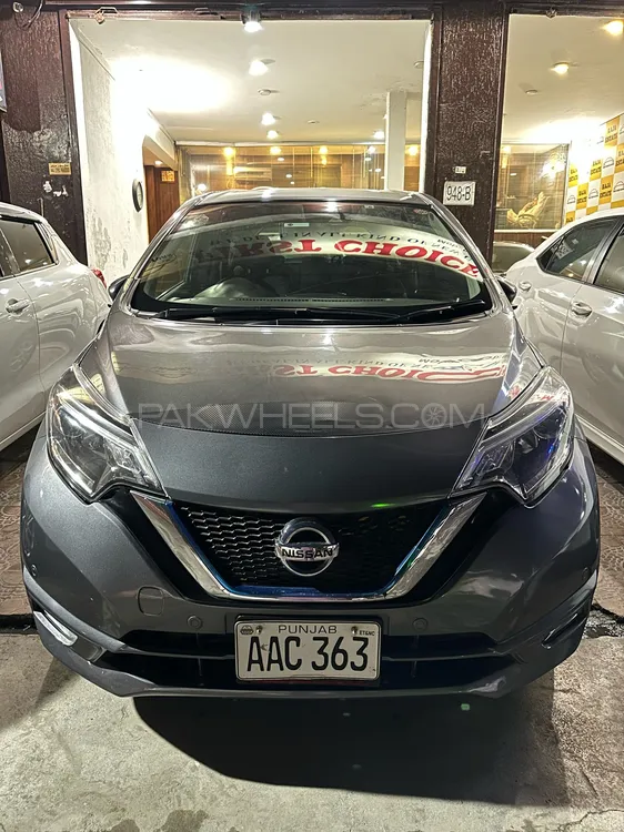 Nissan Note 2018 for Sale in Lahore Image-1