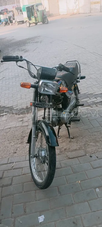 Unique Xtreme UD 70 2013 for Sale Image-1