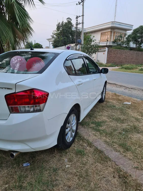 Honda City 2014 for Sale in Faisalabad Image-1