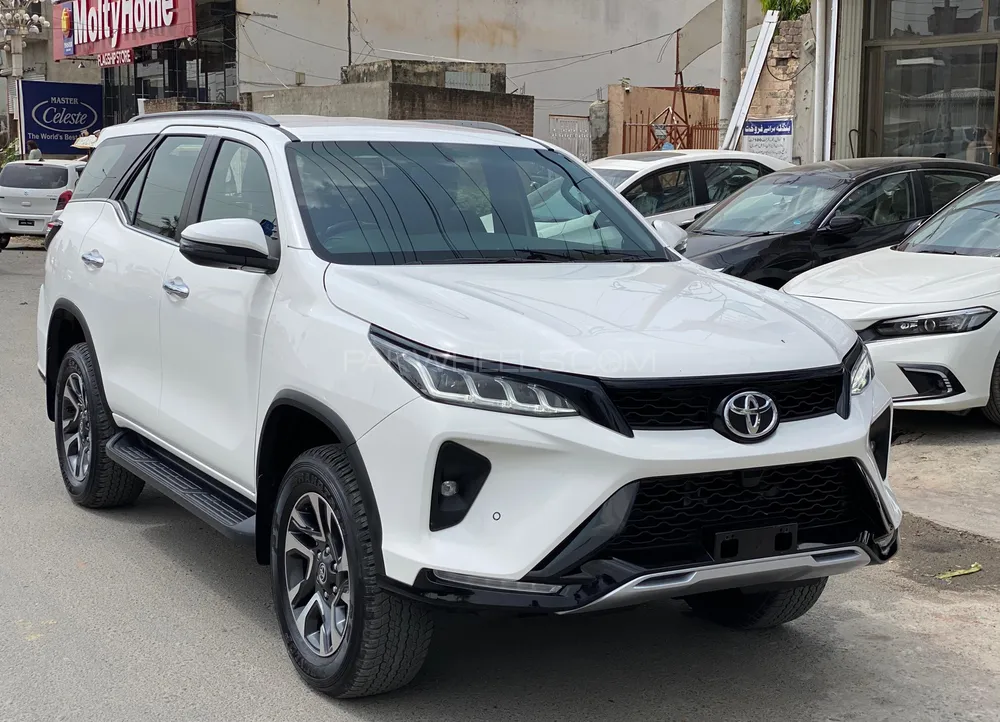 Toyota Fortuner 2022 for Sale in Sialkot Image-1