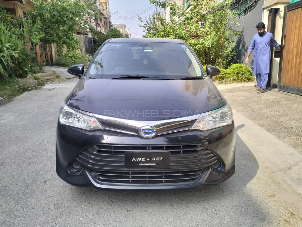 Toyota Corolla Fielder 2018 for Sale in Wah cantt Image-1