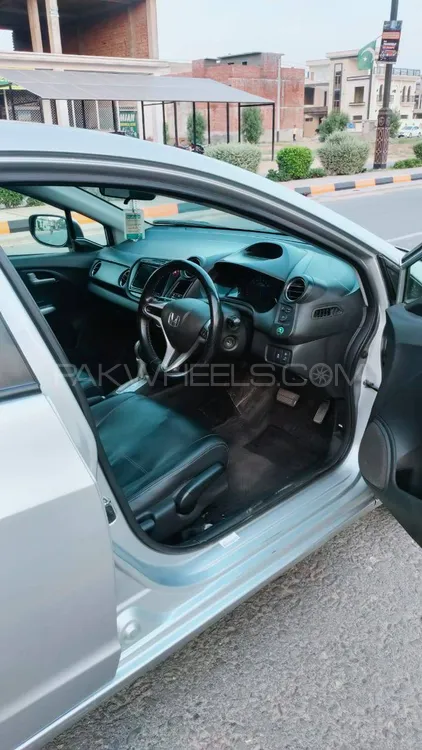 Honda Insight 2012 for Sale in Sheikhupura Image-1