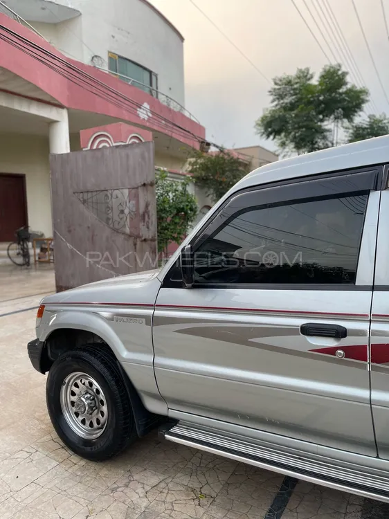 Mitsubishi Pajero 1995 for Sale in Lahore Image-1