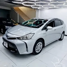 Toyota Prius G Touring Selection Leather Package 1.8 2015 for Sale
