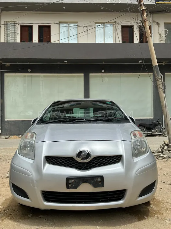 Toyota Vitz 2008 for Sale in Karachi Image-1