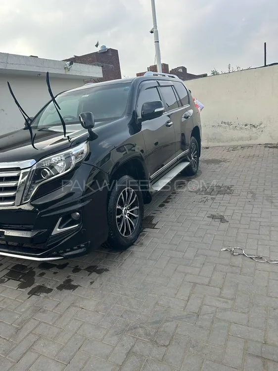 Toyota Prado 2012 for Sale in Gujranwala Image-1