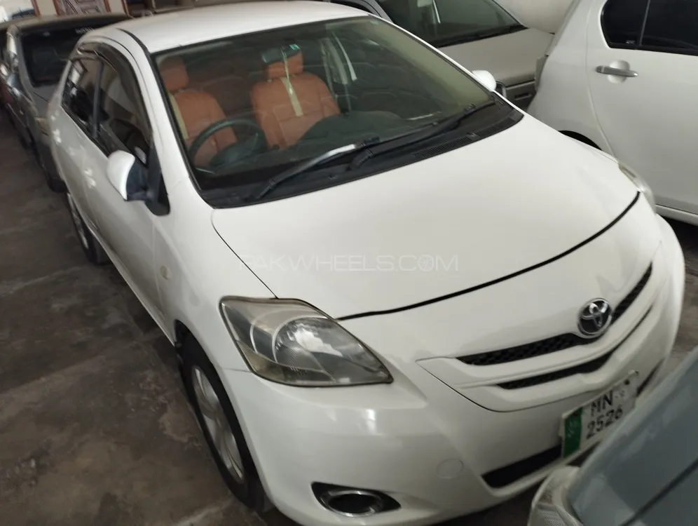 Toyota Belta 2006 for Sale in Multan Image-1