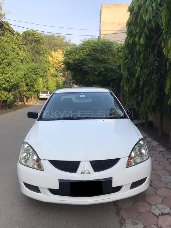Mitsubishi Lancer 2004 for Sale in Lahore Image-1