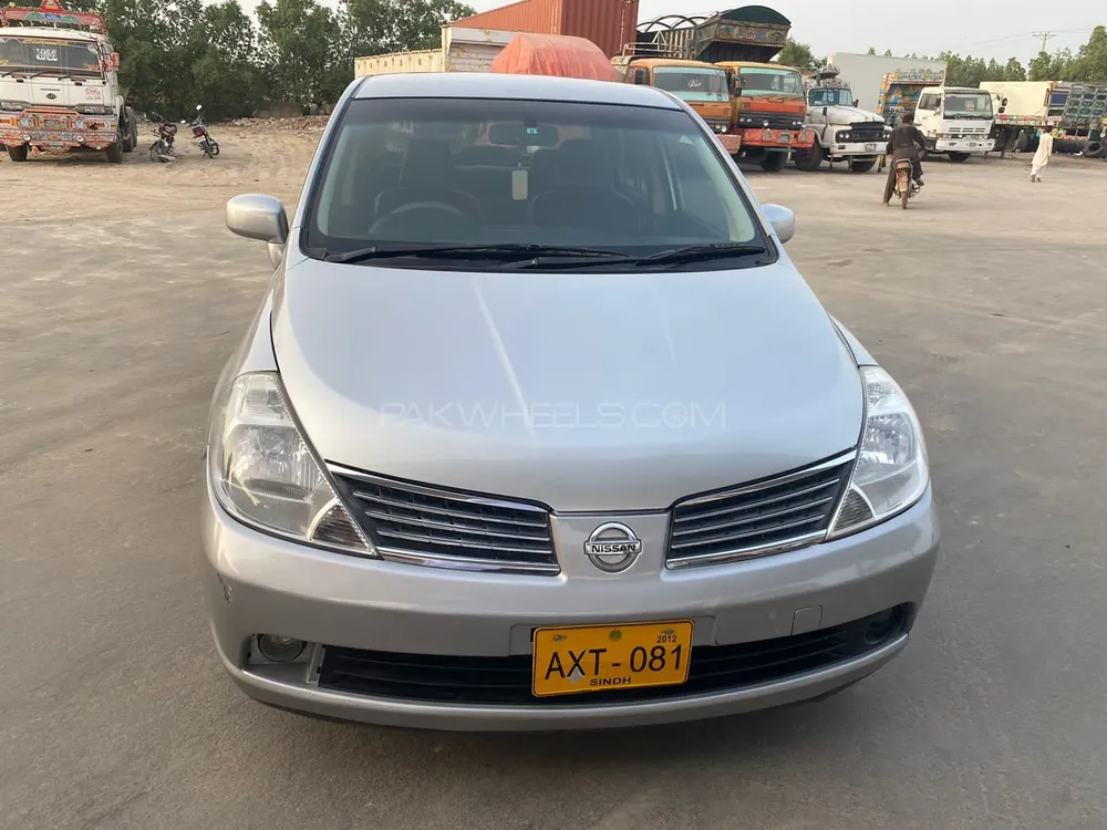 Nissan Tiida 2007 for Sale in Karachi Image-1