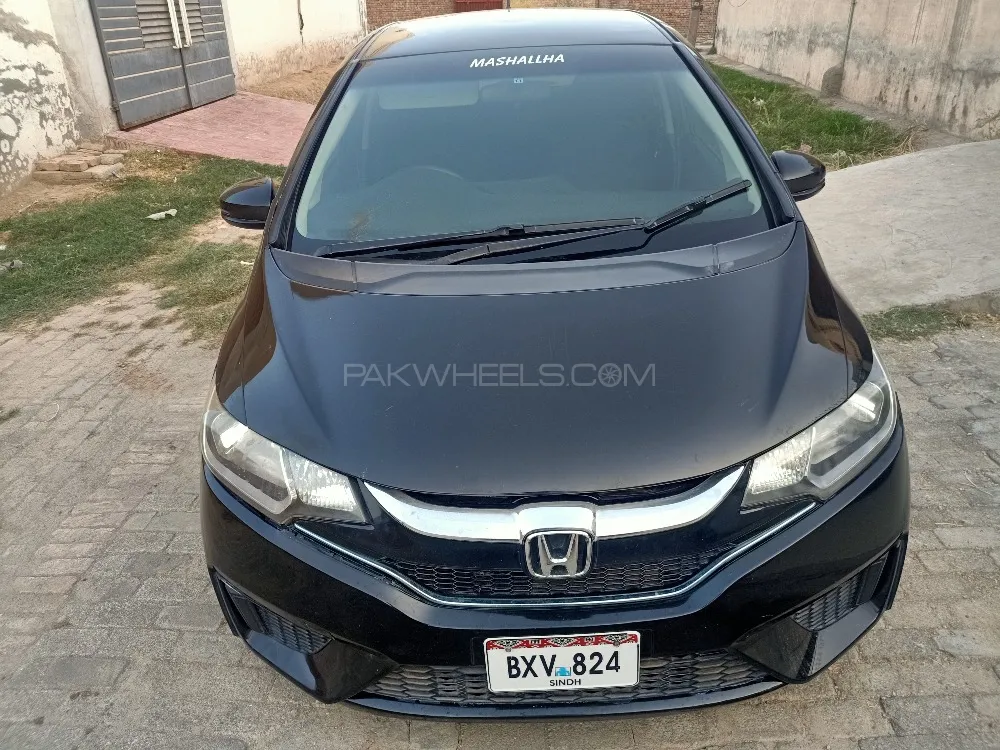 Honda Fit 2016 for Sale in Multan Image-1