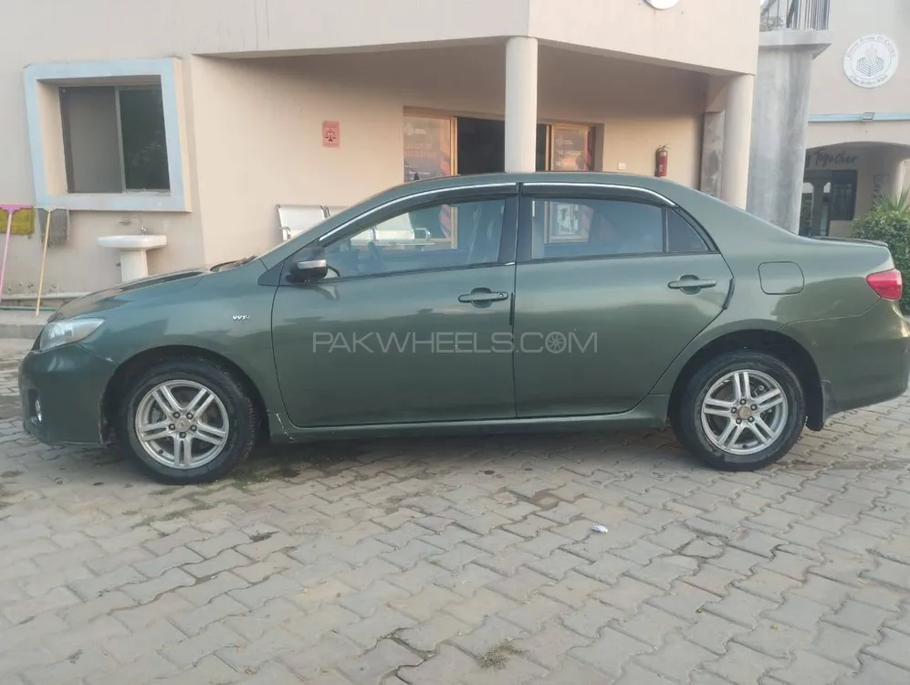 Toyota Corolla 2011 for Sale in Chakwal Image-1