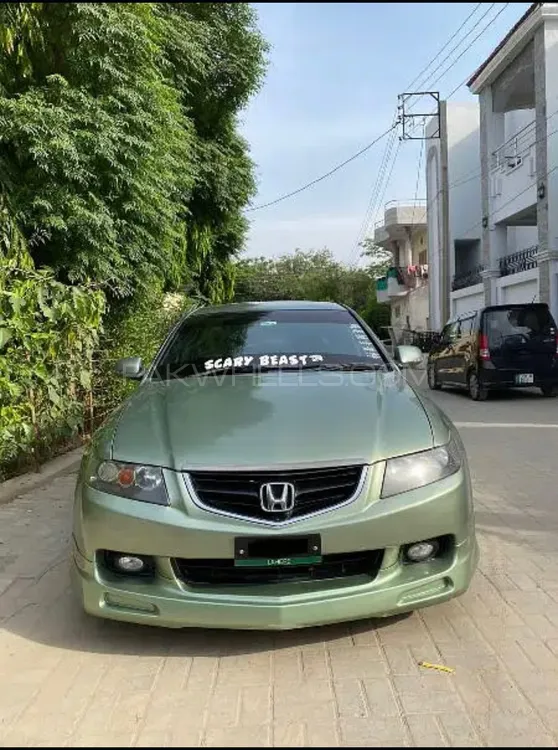 Honda Accord 2004 for Sale in Faisalabad Image-1