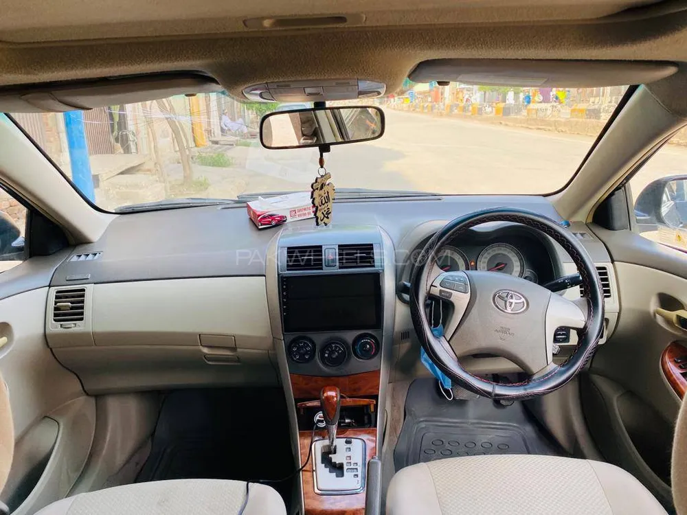 Toyota Corolla 2010 for Sale in Bannu Image-1