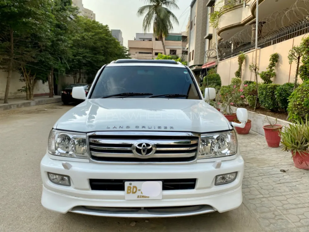 Toyota Land Cruiser 2004 for Sale in Karachi Image-1