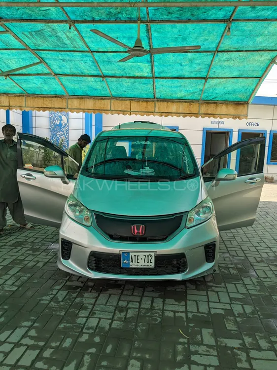Honda Freed 2021 for Sale in D.G.Khan Image-1