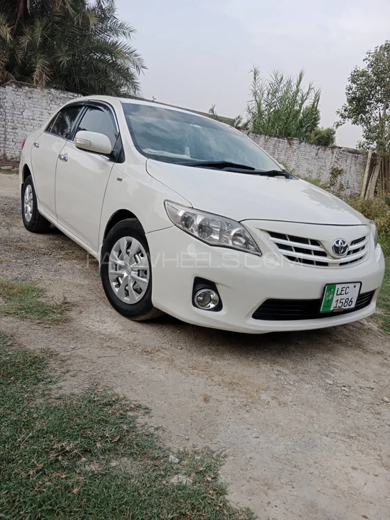 Toyota Corolla 2011 for Sale in Charsadda Image-1