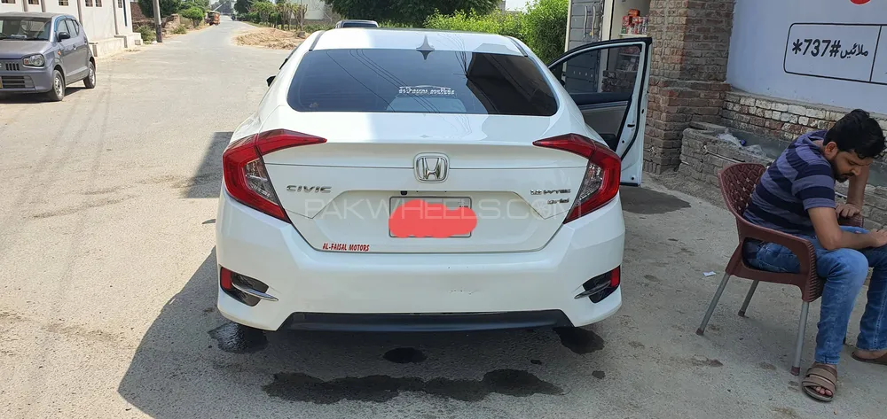 Honda Civic 2018 for Sale in Rahim Yar Khan Image-1