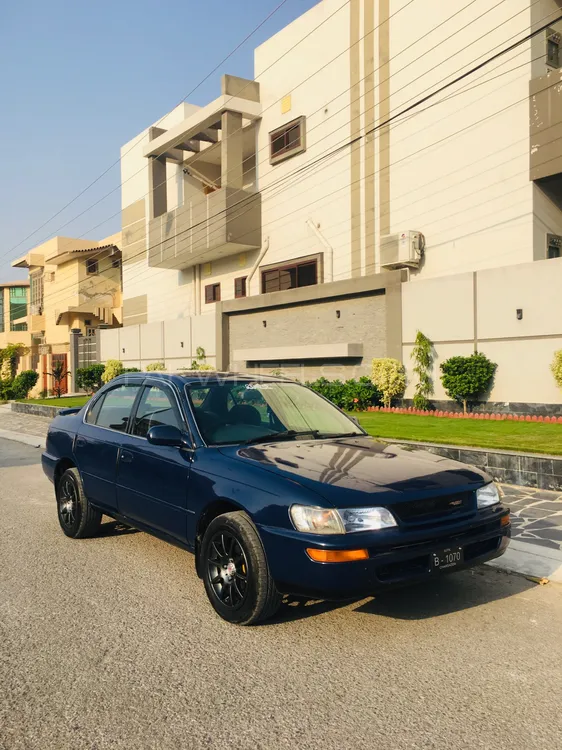 Toyota Corolla 1995 for Sale in Peshawar Image-1