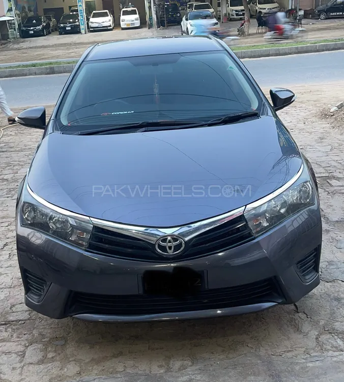 Toyota Corolla 2017 for Sale in Bahawalpur Image-1